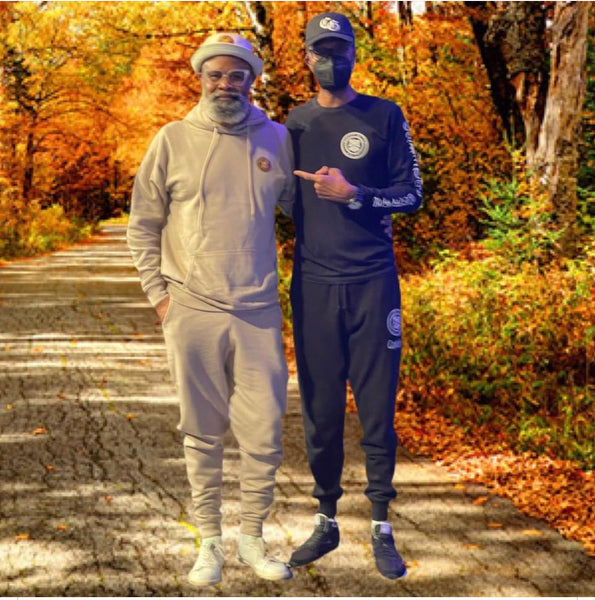 BADGE HOODIE SLIM JOGGER SET