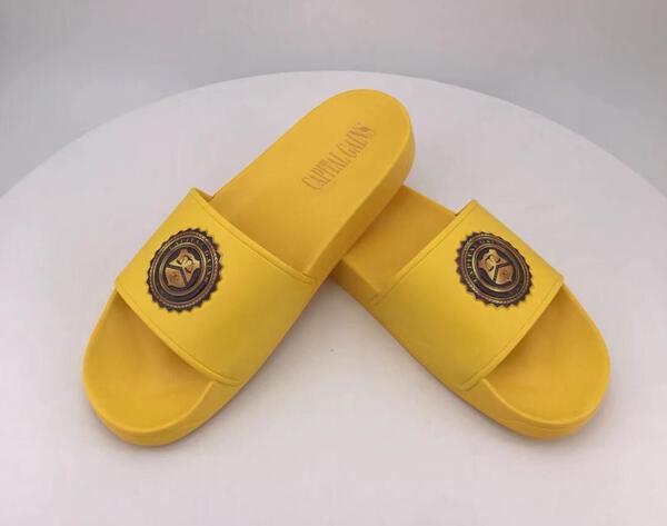 CAPITAL GAINS BADGE SLIDE SHOES